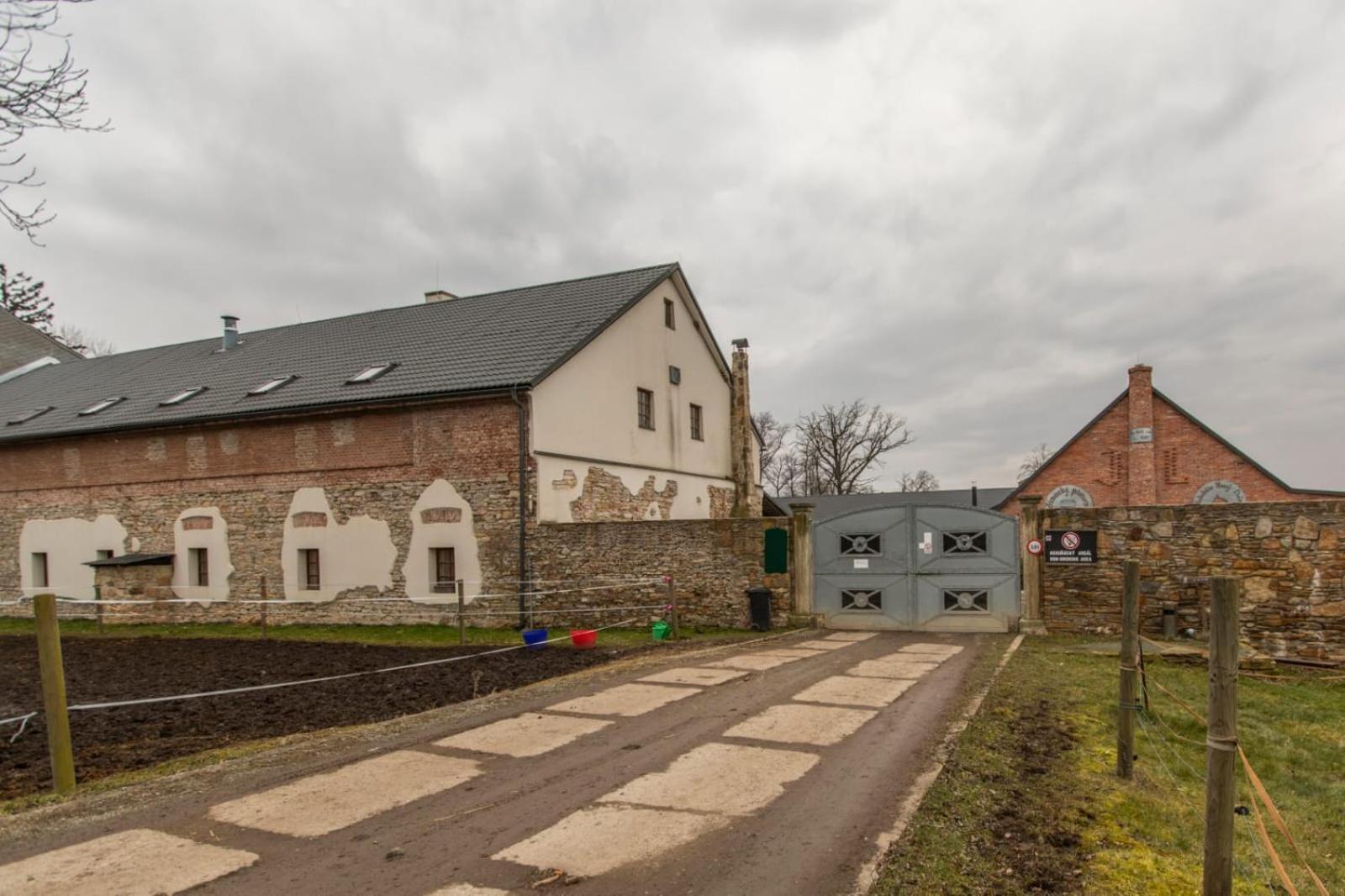 Jakubuv Novy Dvur Velka Jesenice Bagian luar foto