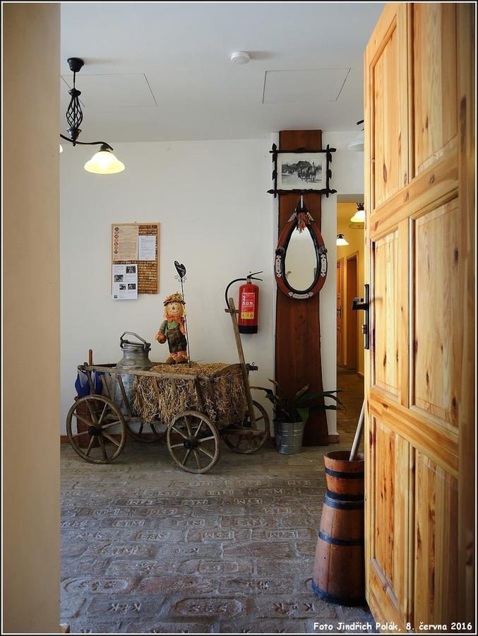 Jakubuv Novy Dvur Velka Jesenice Bagian luar foto