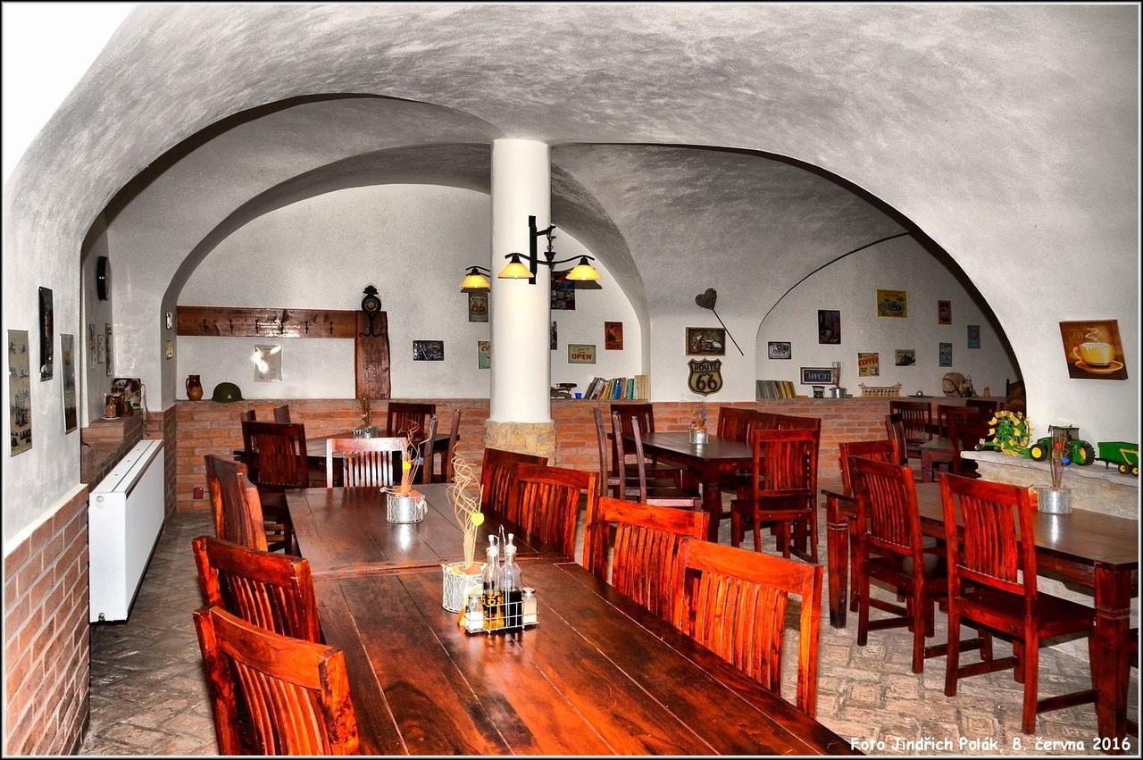 Jakubuv Novy Dvur Velka Jesenice Bagian luar foto